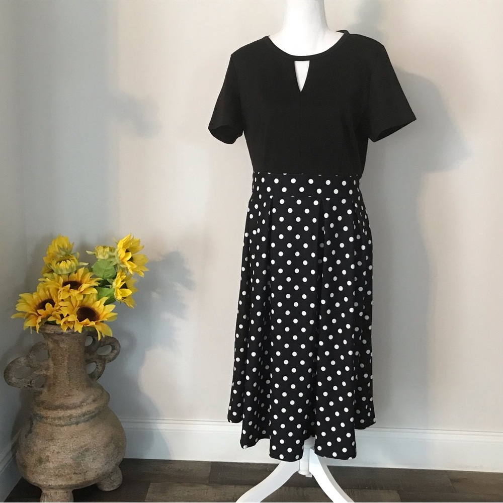 Yacun Black & White Polka Dot Dress